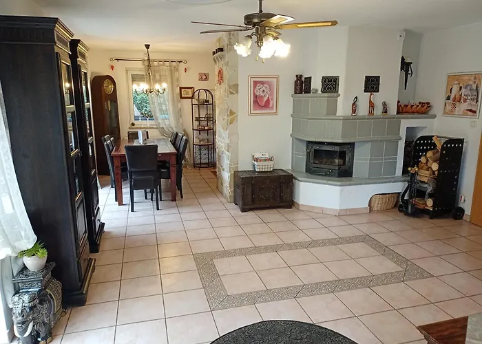 Neu Mit Poolhalle Und Sauna * Pyrbaum